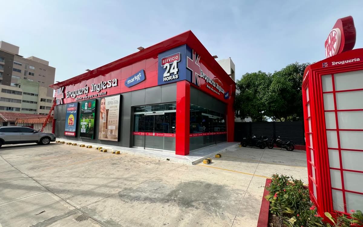 Fachada de la Droguería Inglesa en Barranquilla